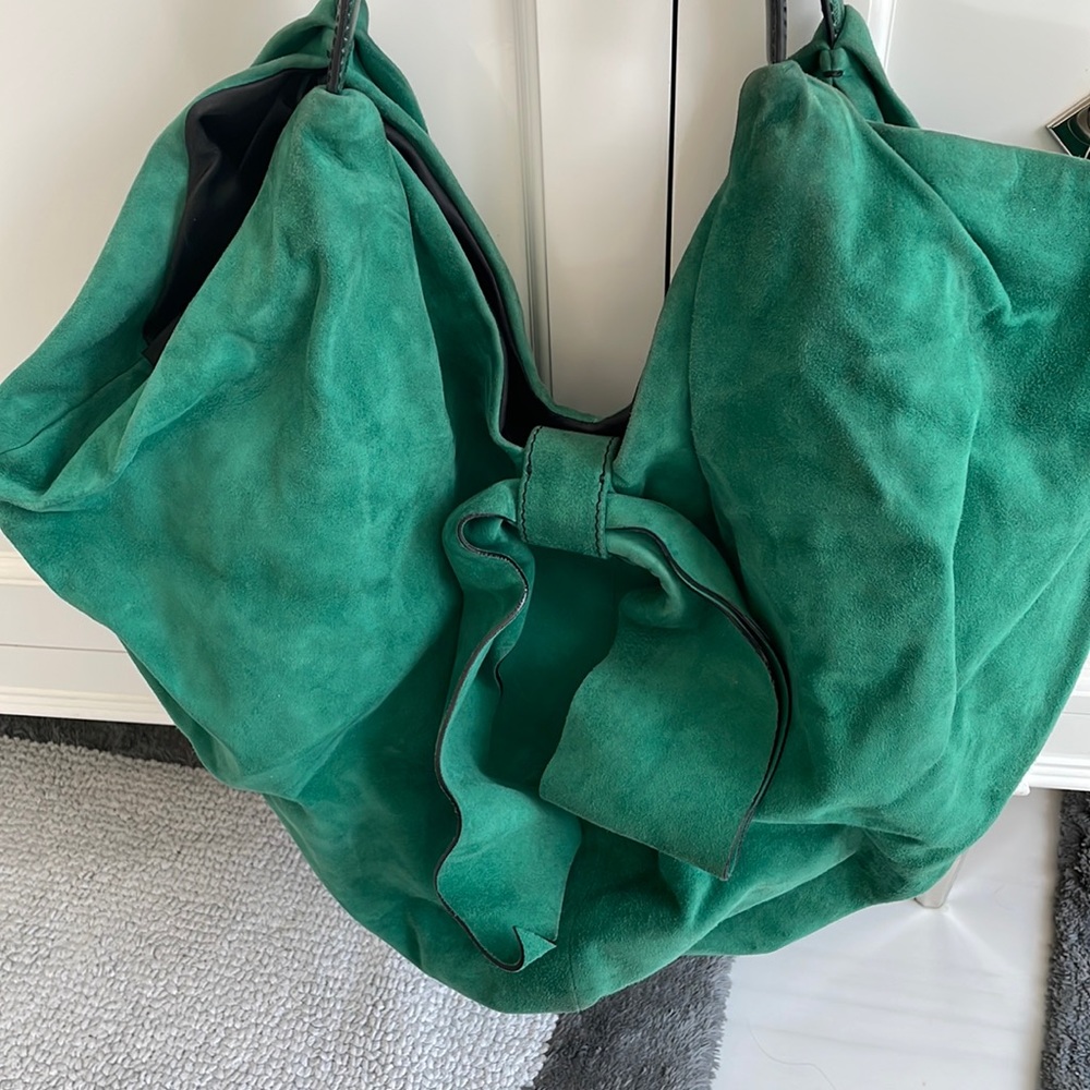 Authentic Valentino green suede large 360 bow bag